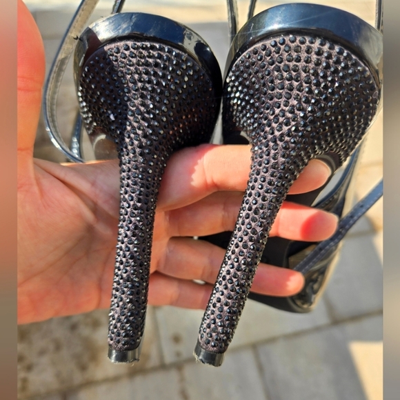 Nine West Tabitha Patent Leather Pump With Rhinestone Heel Sz 9.5 Like New Black - Picture 11 of 12